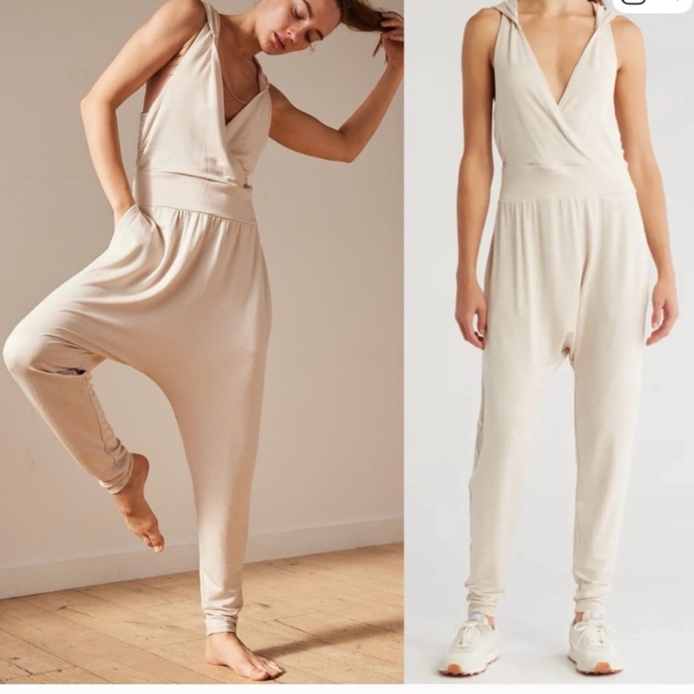 FP Movement second chance hooded bamboo onesie Jumpsuit M Medium New